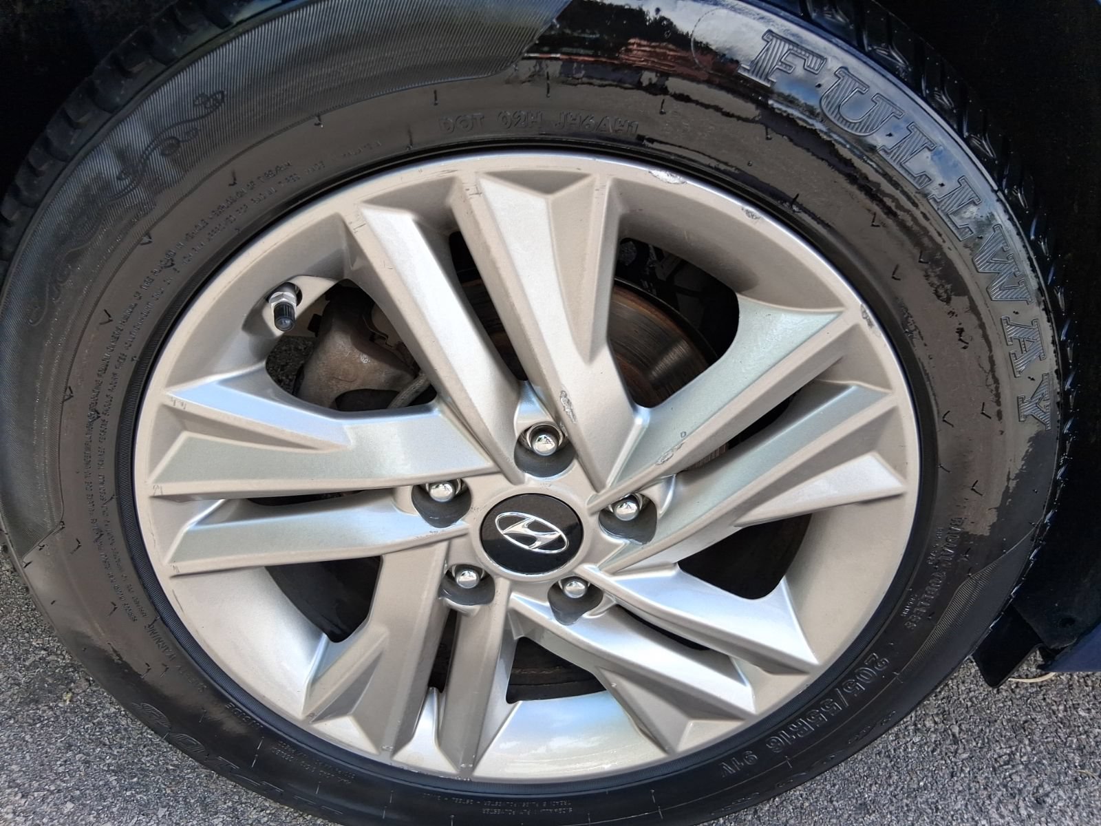 Used 2019 Hyundai Elantra SEL FWD image 12