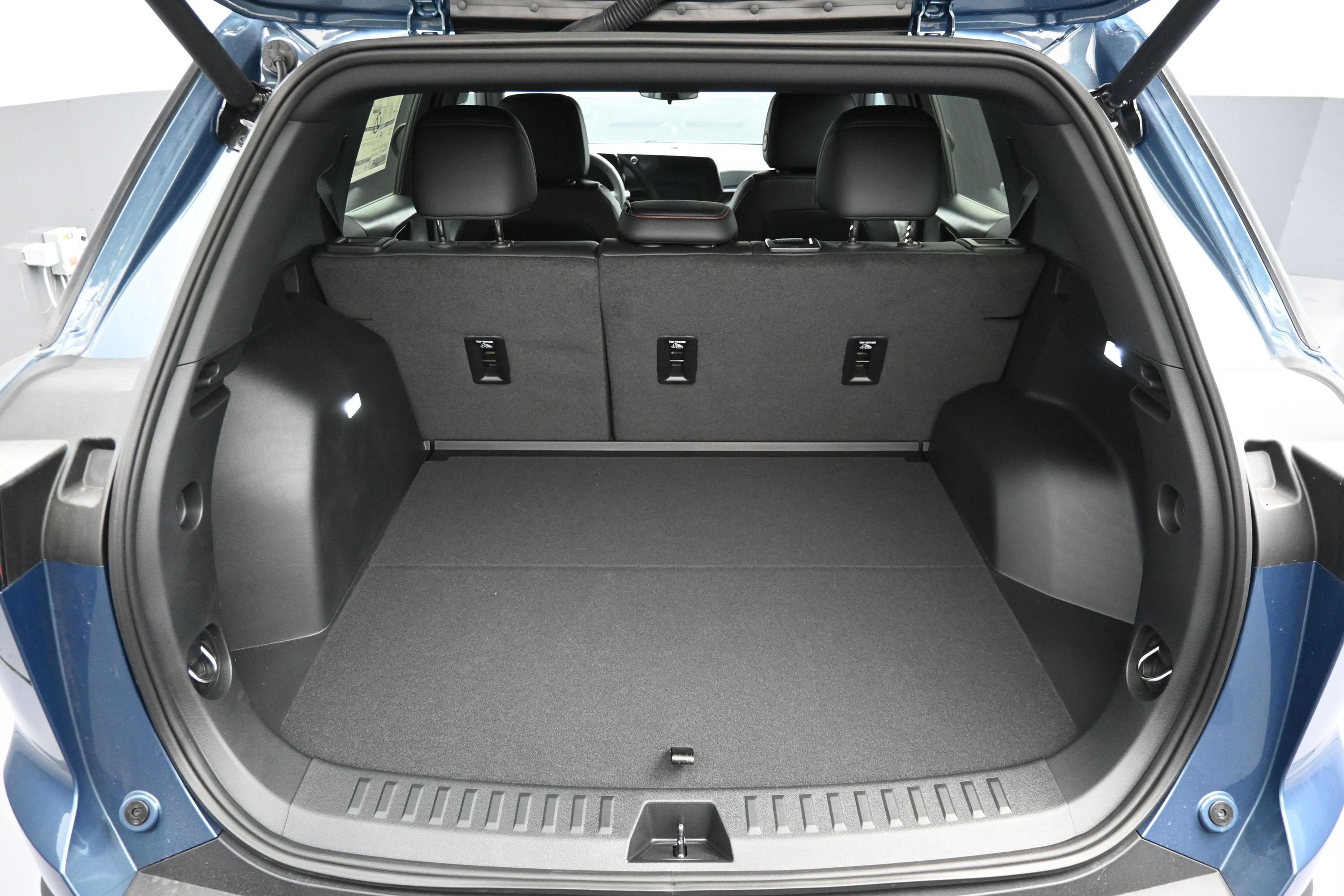 New 2027 Chevrolet Equinox RS w/ Convenience Package III FWD image 31