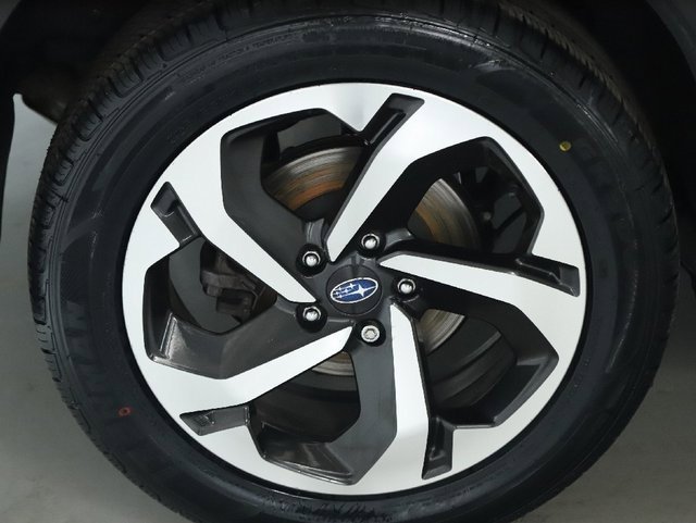 Used 2023 Subaru Forester Touring image 12