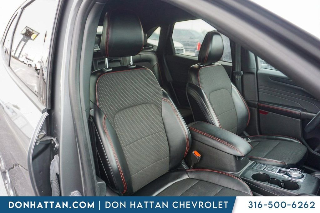 Used 2024 Ford Escape ST-Line image 27