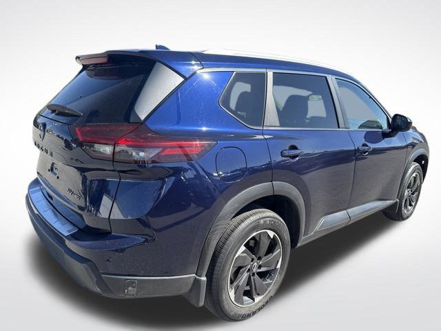 Used 2024 Nissan Rogue SV w/ SV Premium Package AWD/4WD image 5
