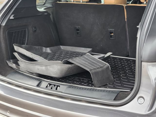 Used 2021 Lincoln Corsair Reserve w/ Equipment Group 201A image 30