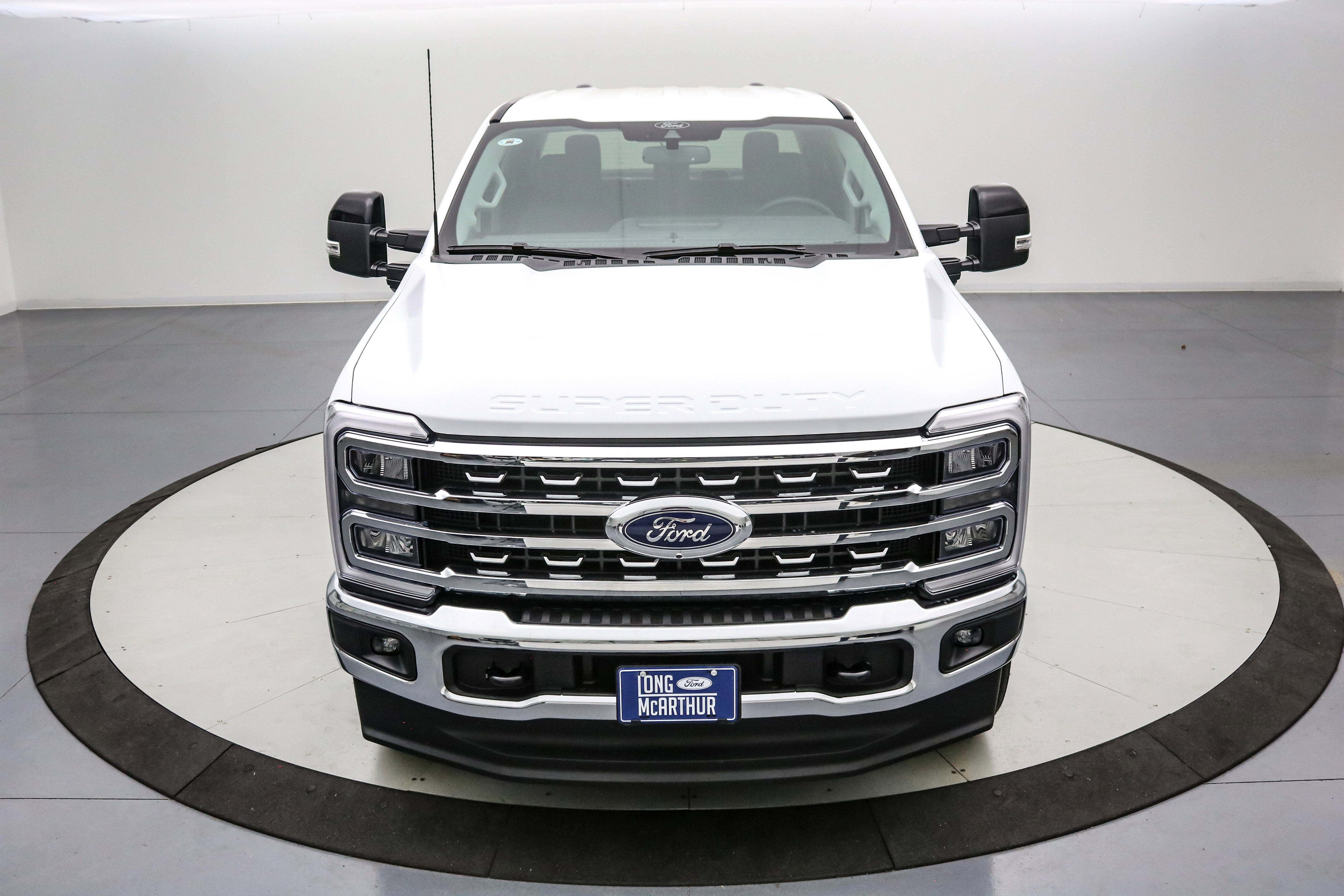 New 2026 Ford F350 Lariat image 10