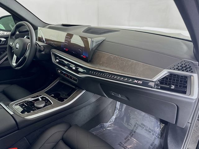 Used 2026 BMW X5 xDrive40i w/ Climate Comfort Package image 30