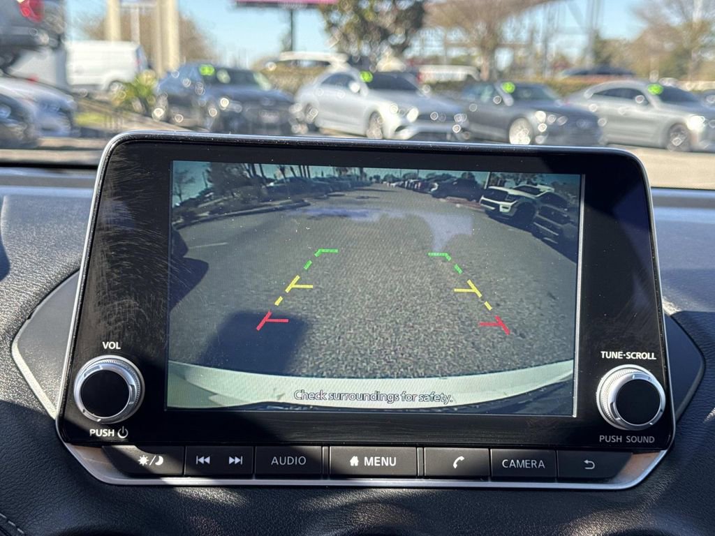 Certified 2024 Nissan Sentra SV image 24