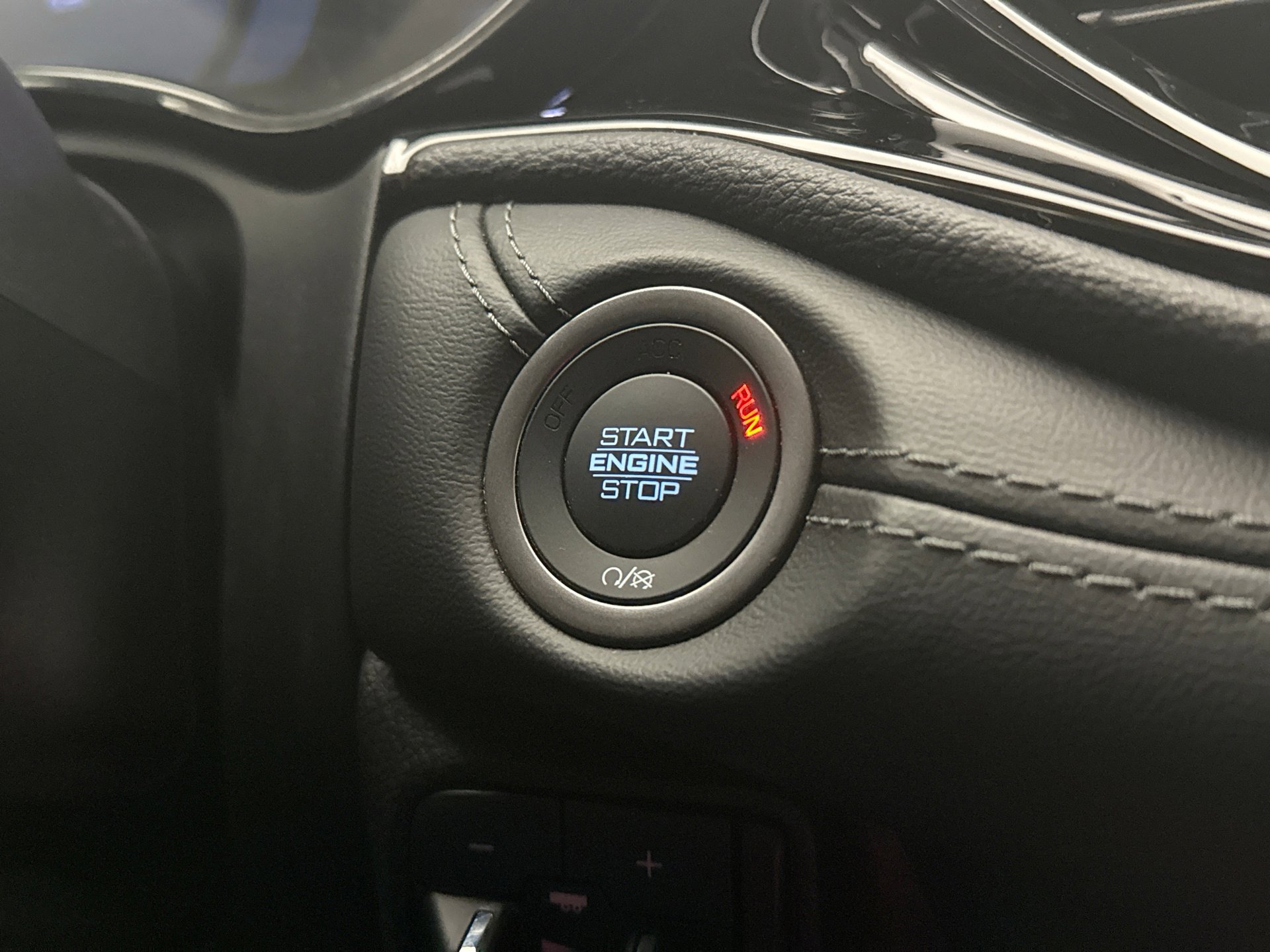 Used 2021 Dodge Durango SXT image 19