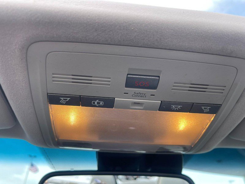 Used 2011 Lexus IS 250C w/ Luxury Pkg image 30