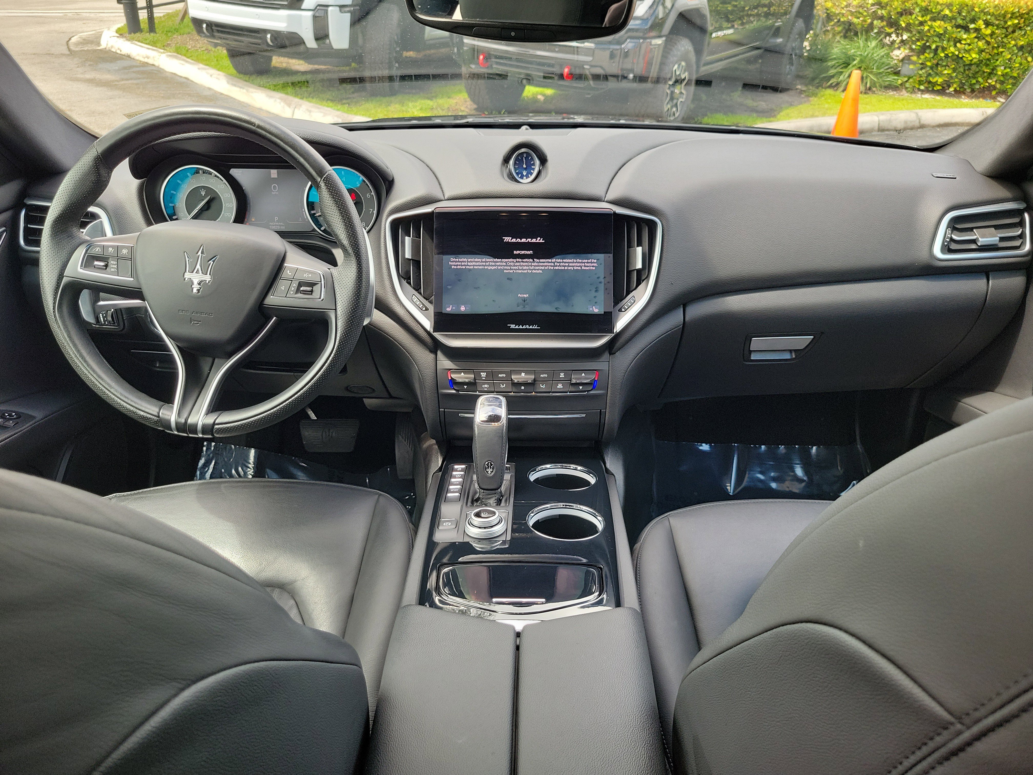 Used 2022 Maserati Ghibli Modena image 14