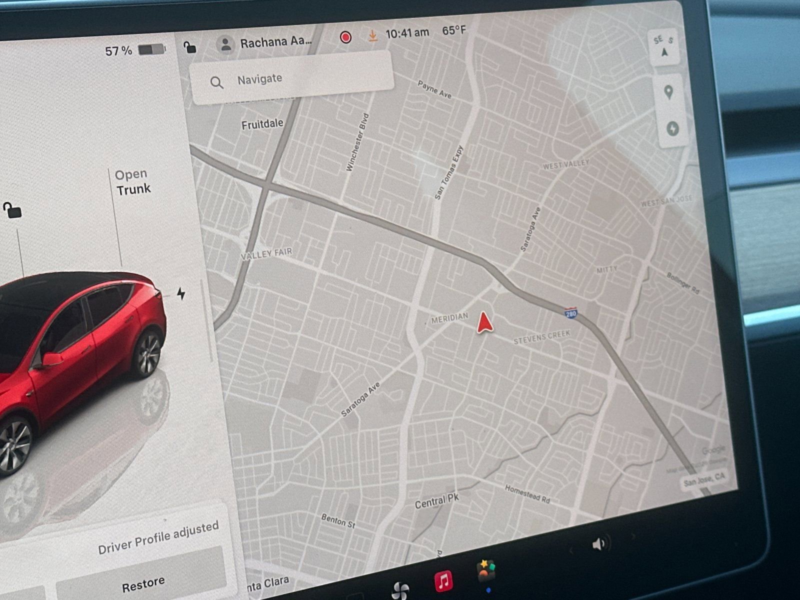 Used 2022 Tesla Model Y Long Range image 19