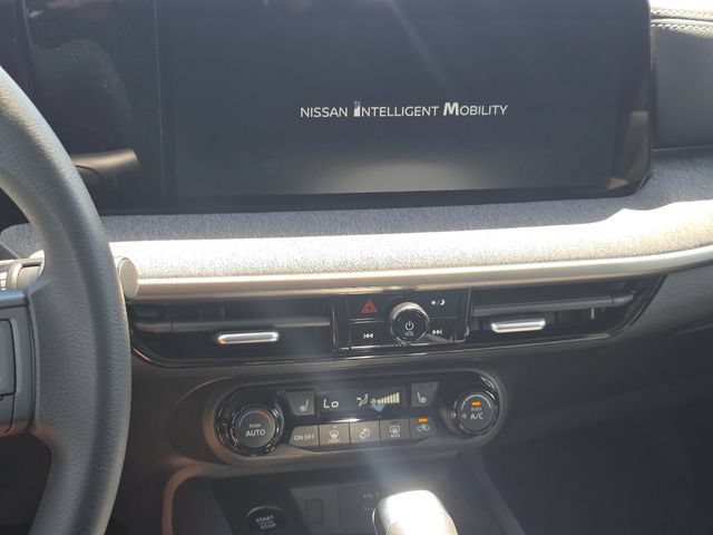 New 2026 Nissan Kicks SV w/ Cold Weather Package AWD/4WD image 8