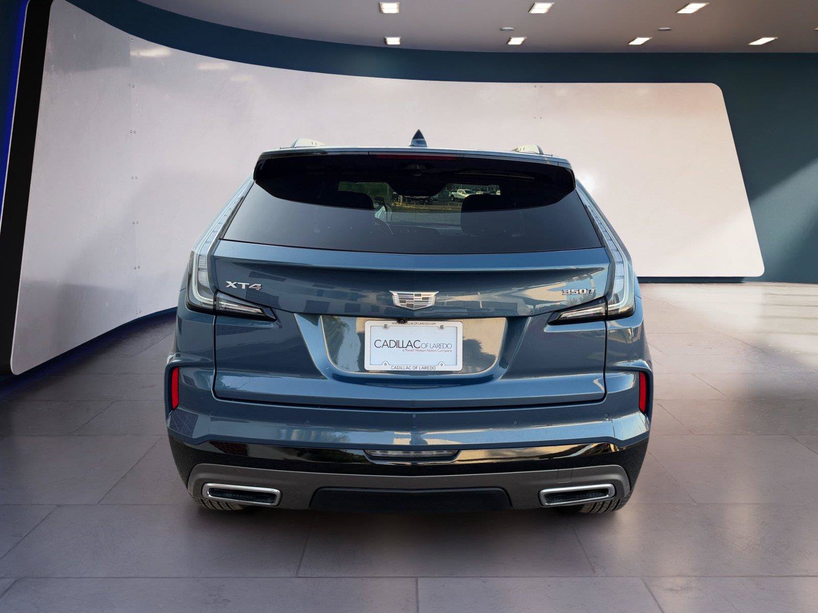 Used 2025 Cadillac XT4 Sport FWD image 4