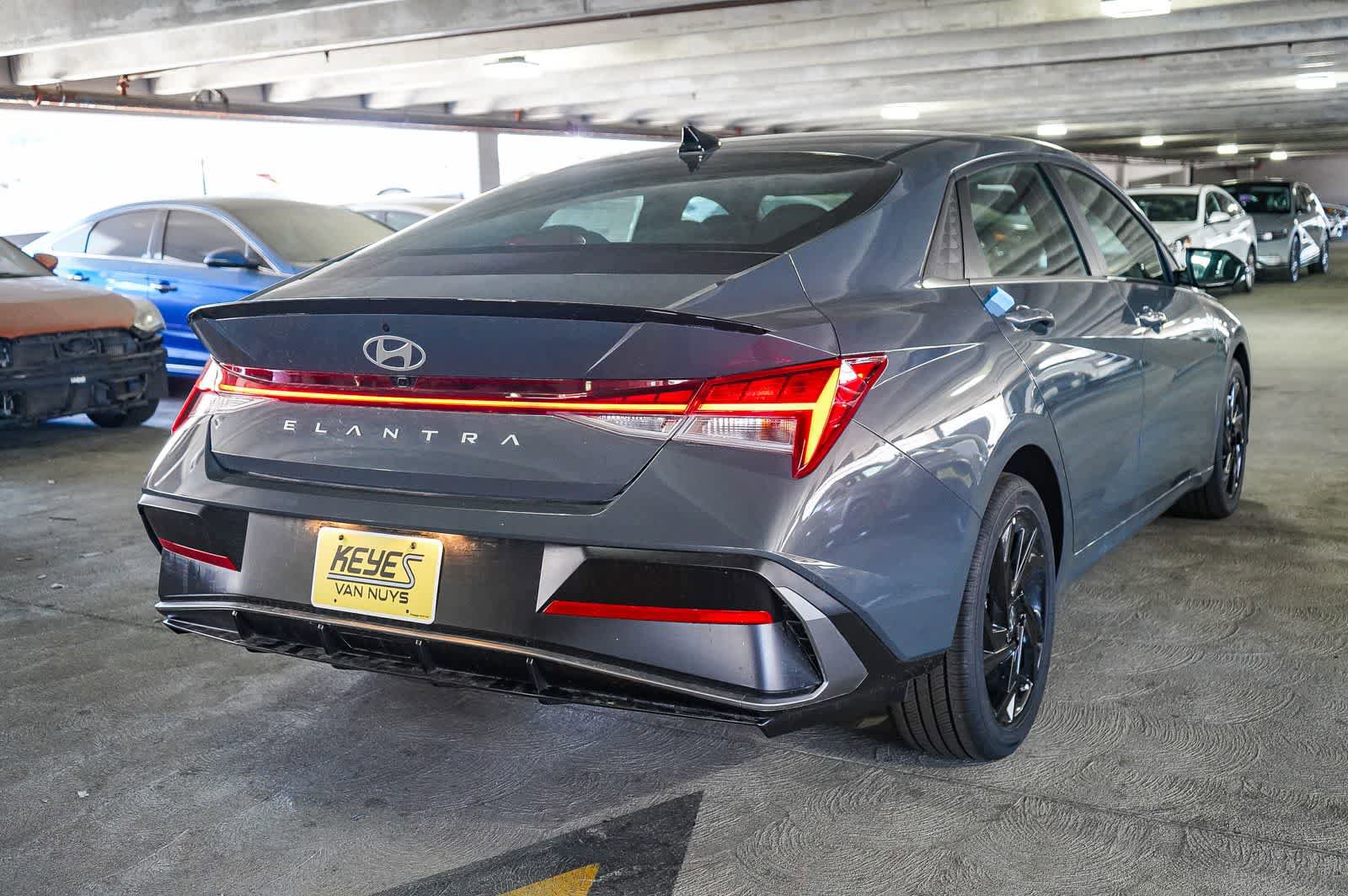 New 2026 Hyundai Elantra N Line FWD image 4