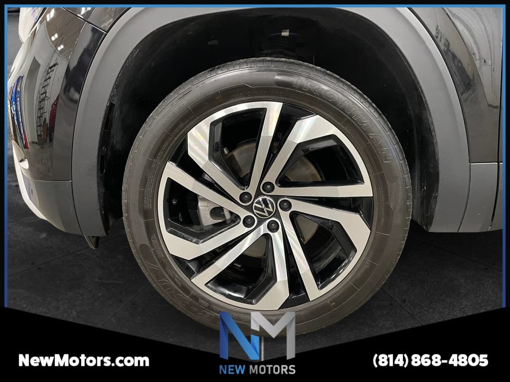 Used 2023 Volkswagen Atlas SEL AWD/4WD image 14