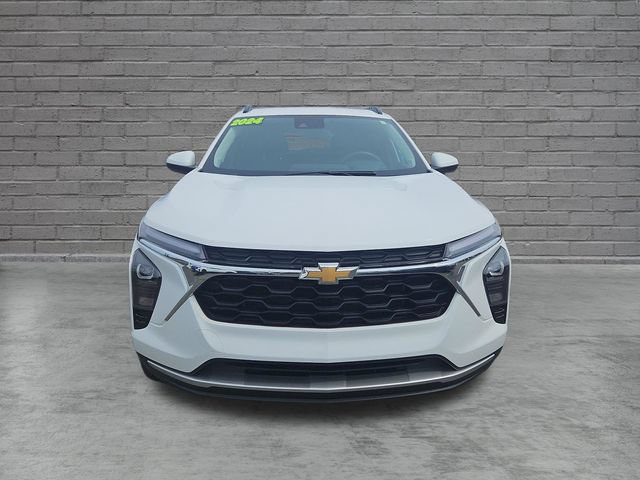 Used 2024 Chevrolet Trax LT w/ LT Convenience Package FWD image 9