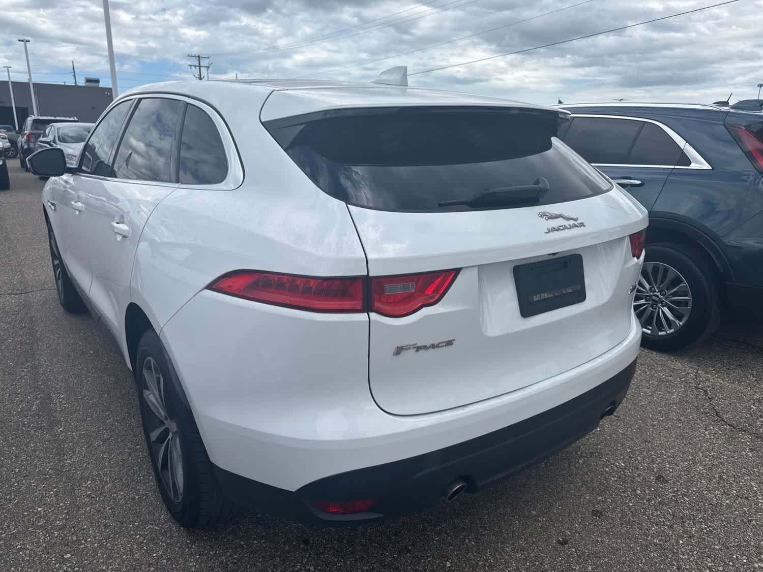 Used 2019 Jaguar F-PACE Prestige AWD/4WD image 22