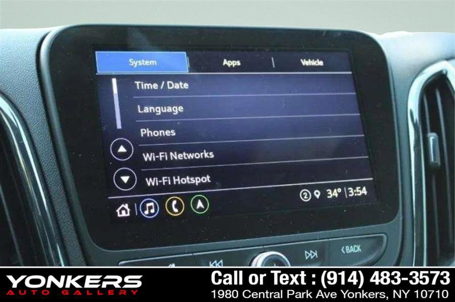 Used 2022 Chevrolet Equinox RS w/ Infotainment Package image 29