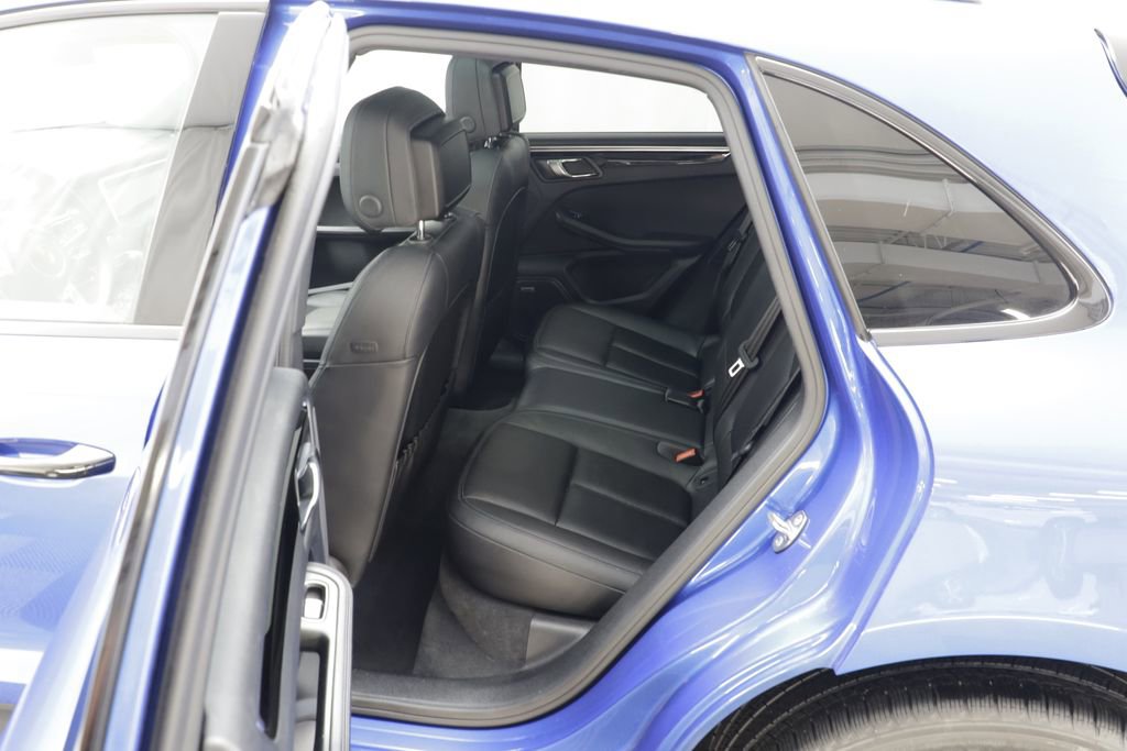 Used 2020 Porsche Macan S AWD/4WD image 16