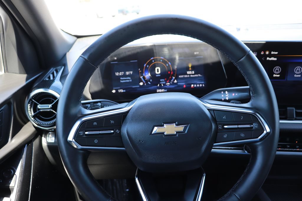 Used 2026 Chevrolet Equinox LT FWD image 18