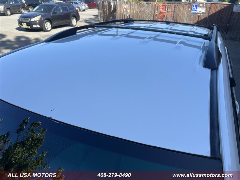Used 2011 Toyota Highlander 4WD w/ Cold Weather Pkg image 11