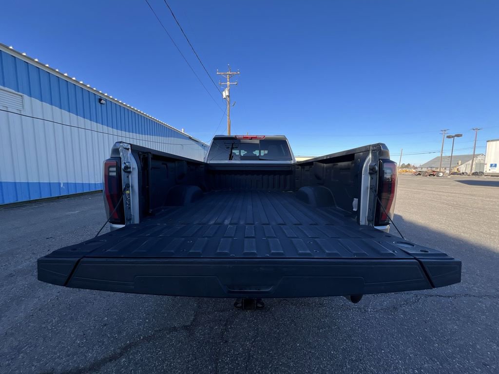 Certified 2024 GMC Sierra 3500 AT4 w/ AT4 Preferred Package image 27