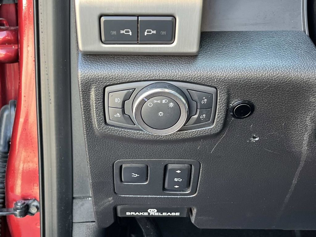 Used 2019 Ford F250 Platinum w/ Platinum Ultimate Package image 29