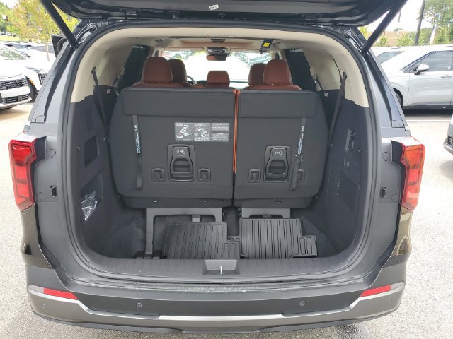 New 2027 Kia Carnival SX w/ Dark Edition Package FWD image 15