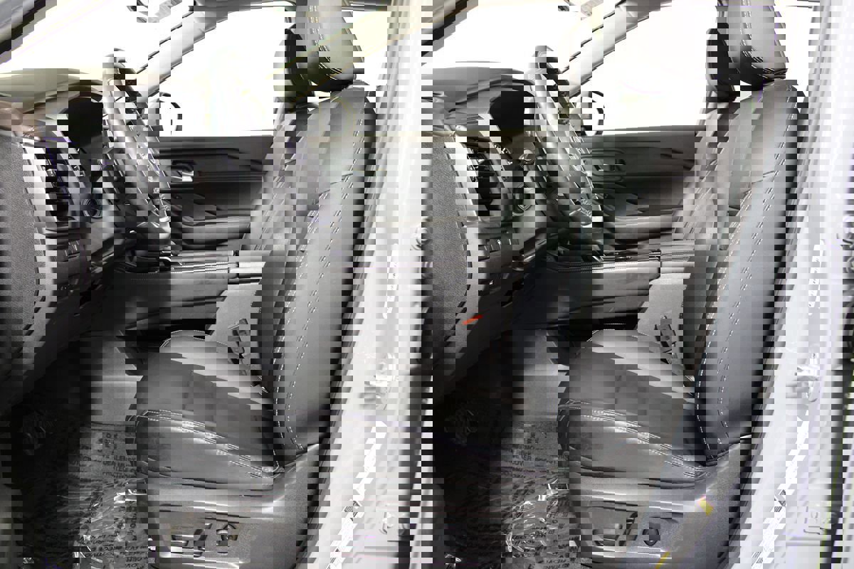 Used 2023 Nissan Rogue SL w/ SL Premium Package image 8