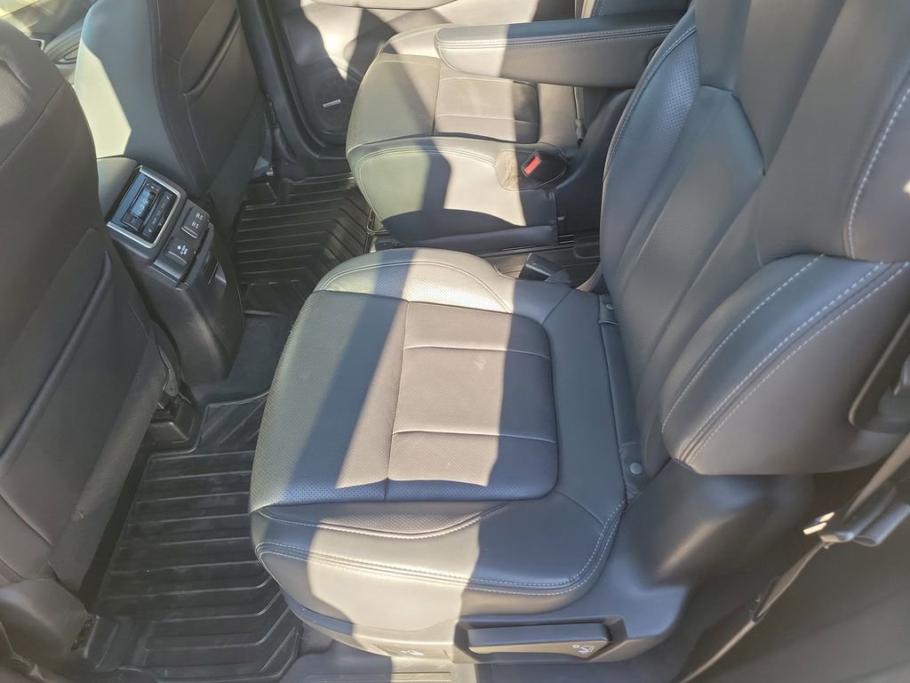 Used 2022 Subaru Ascent Touring w/ Popular Package #2A image 16