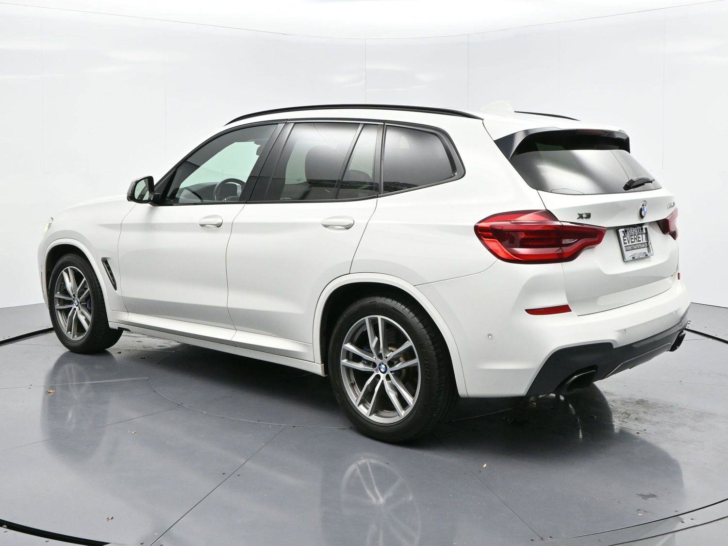 Used 2018 BMW X3 M40i image 5