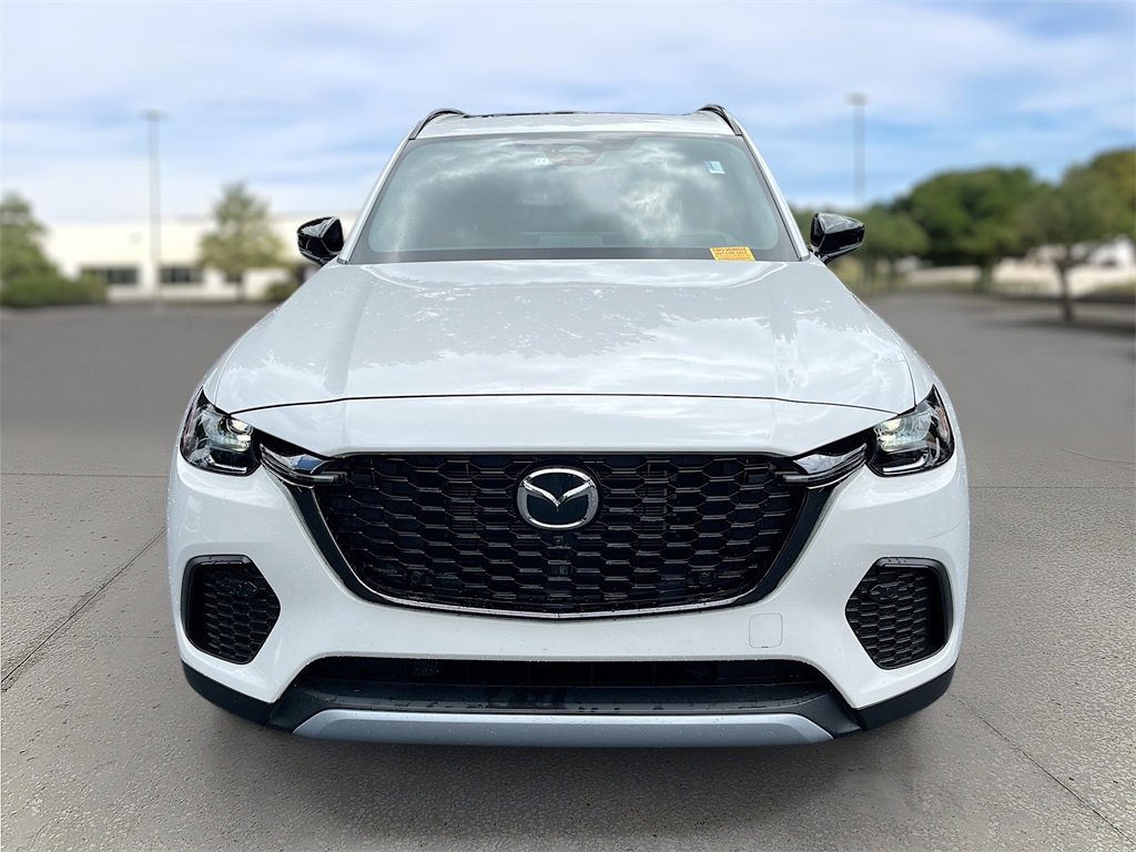 Used 2025 MAZDA CX-70 Plug-In Hybrid w/ Premium Plus image 2