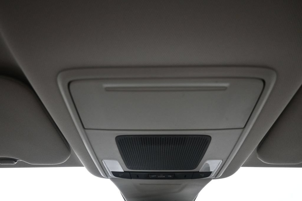 Certified 2025 Honda CR-V LX image 17