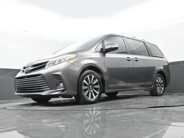 Used 2019 Toyota Sienna Limited FWD image 27