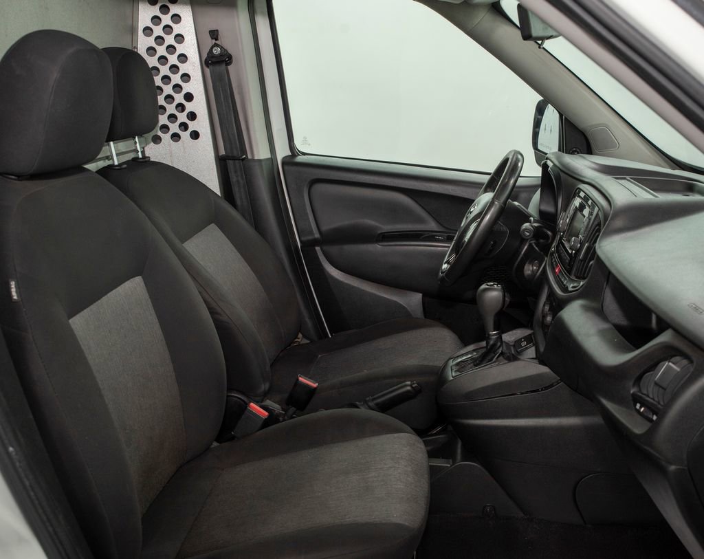 Used 2021 RAM ProMaster City Tradesman SLT image 17