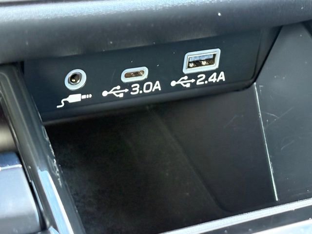 Used 2025 Subaru Outback Premium AWD/4WD image 15