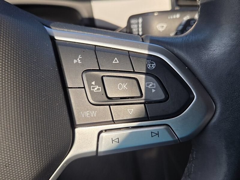 Used 2020 Volkswagen Atlas Cross Sport SEL Premium AWD/4WD image 23
