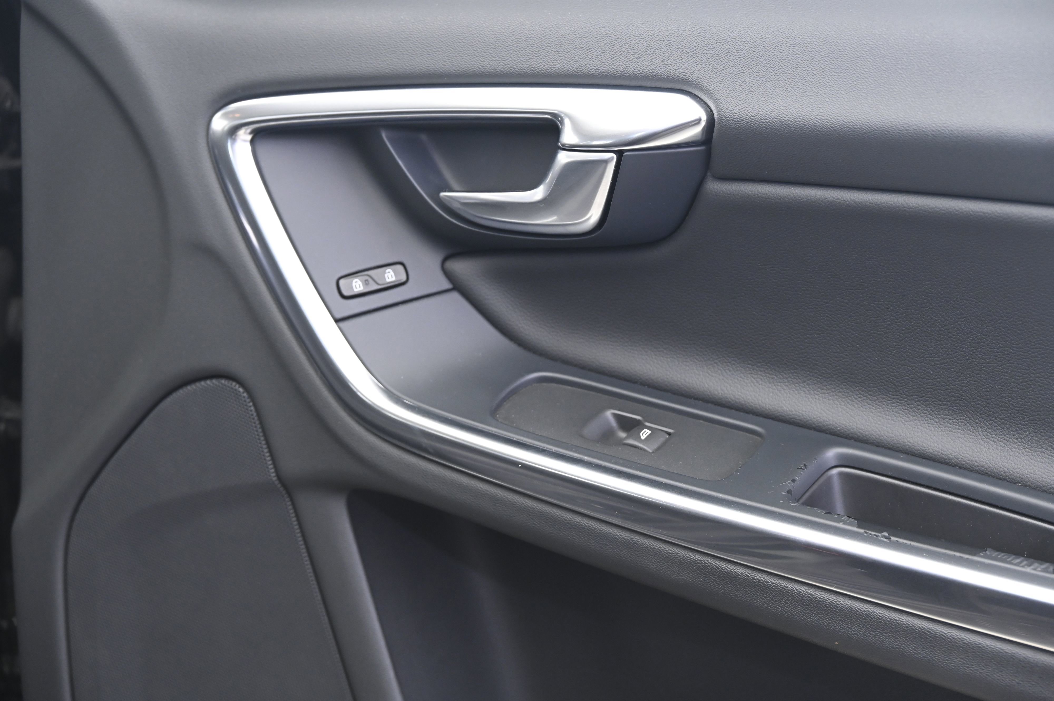 Used 2013 Volvo S60 T5 image 21