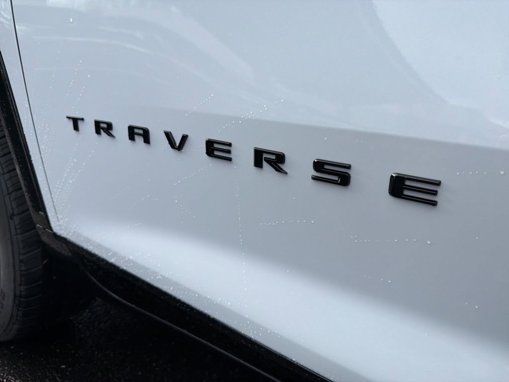 New 2026 Chevrolet Traverse RS w/ LPO, Floor Liner Package image 55