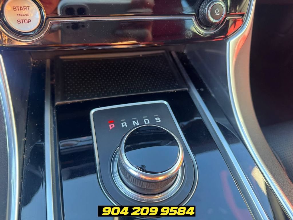 Used 2018 Jaguar XE S AWD/4WD image 17