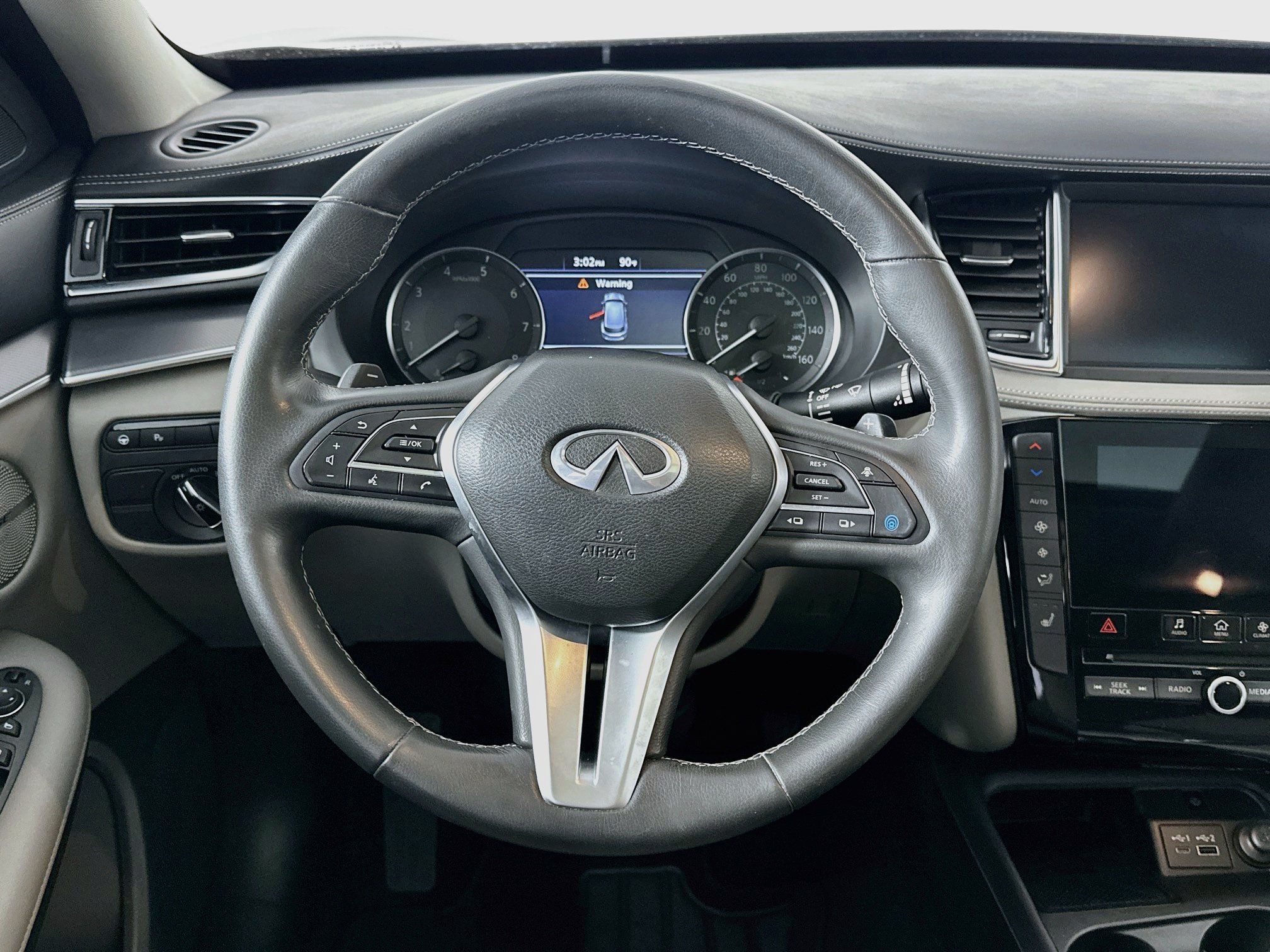 Used 2023 INFINITI QX50 Luxe FWD image 17