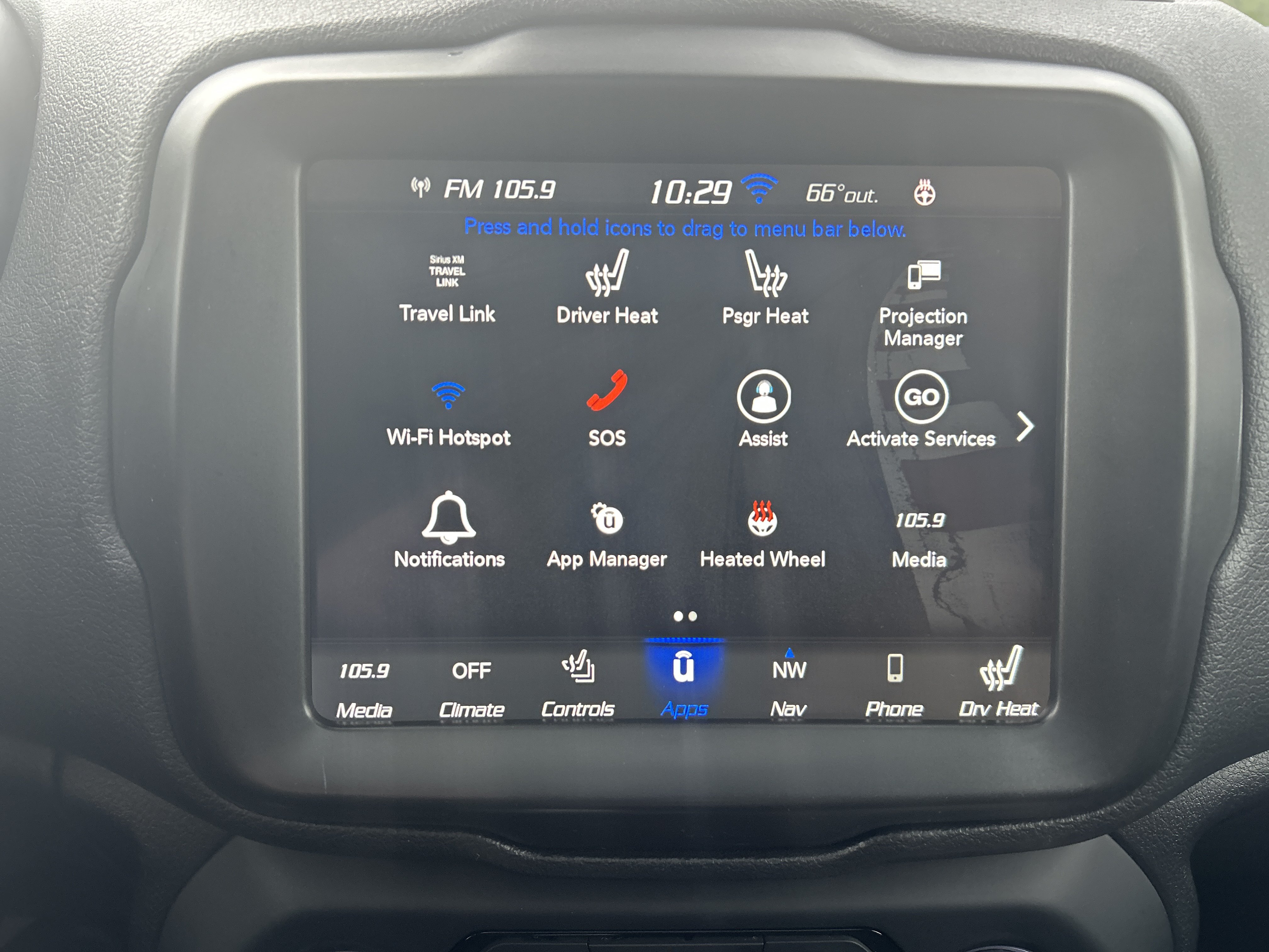 Used 2022 Jeep Renegade Altitude w/ Sun/Sound Group AWD/4WD image 15