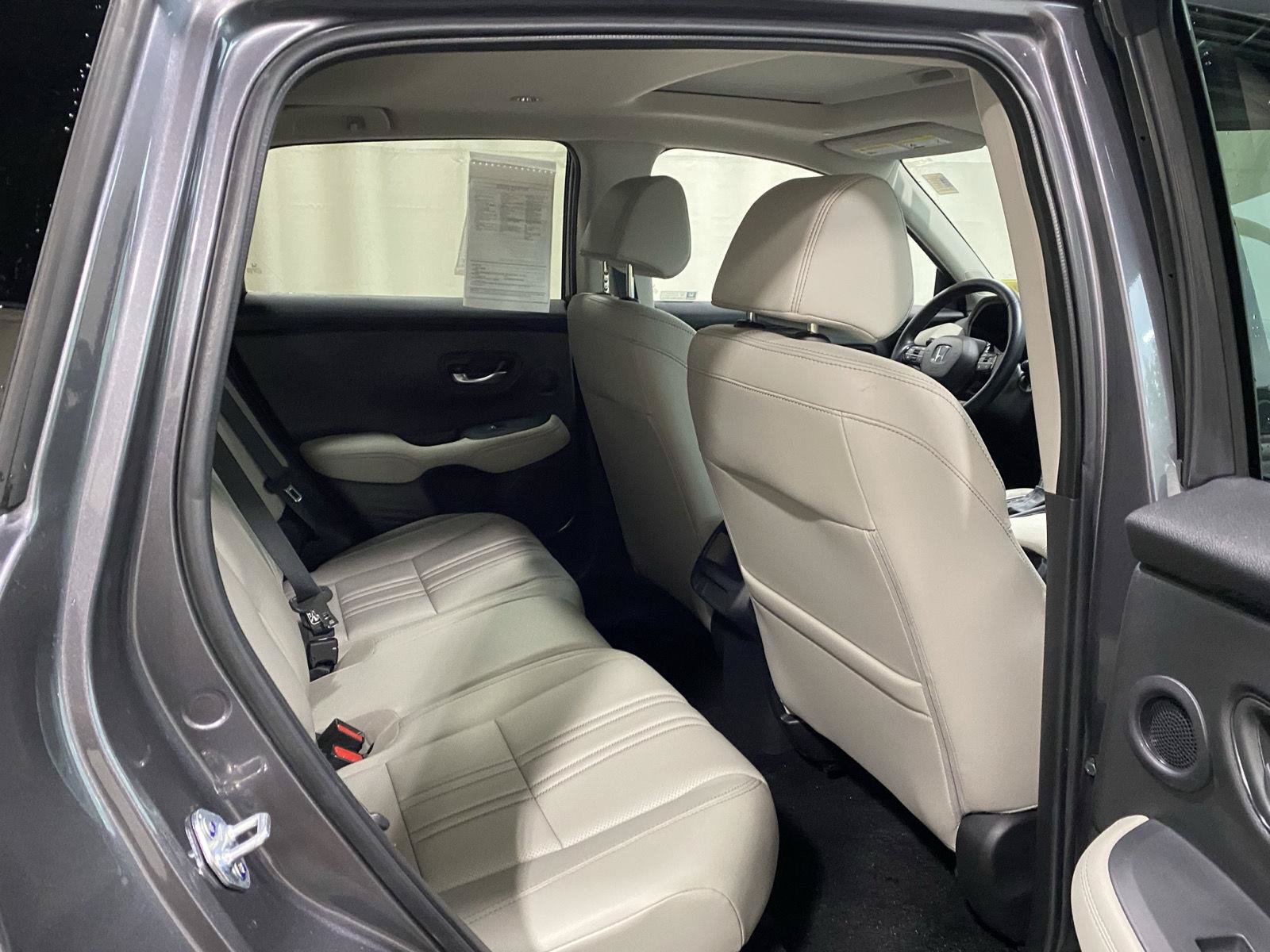 Used 2026 Honda HR-V EX-L image 12