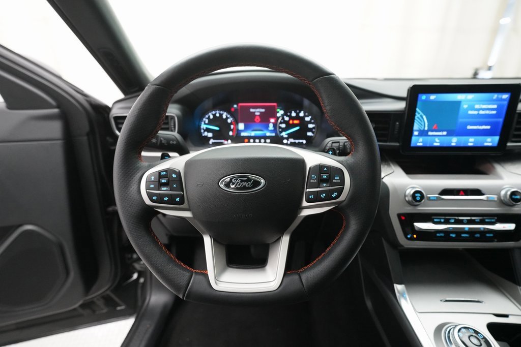 Used 2023 Ford Explorer Timberline image 4