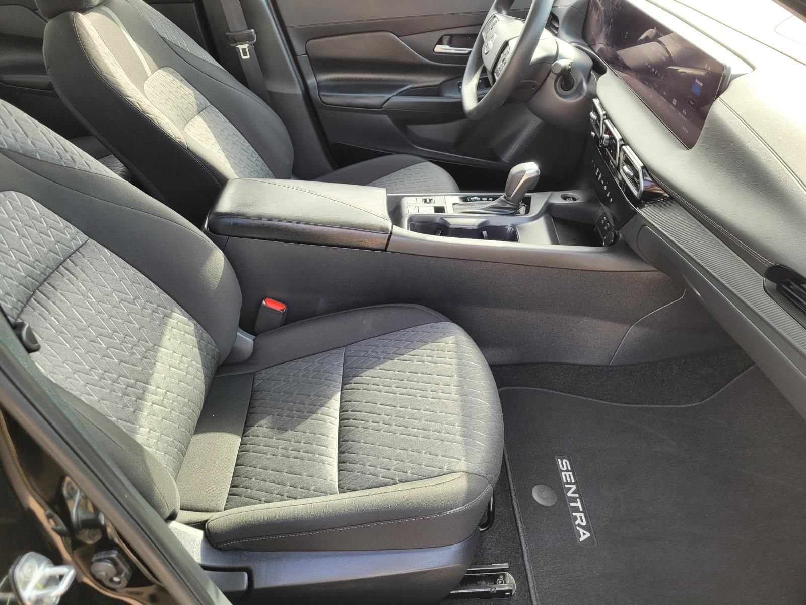Used 2026 Nissan Sentra SV w/ Floor Mat Package FWD image 10