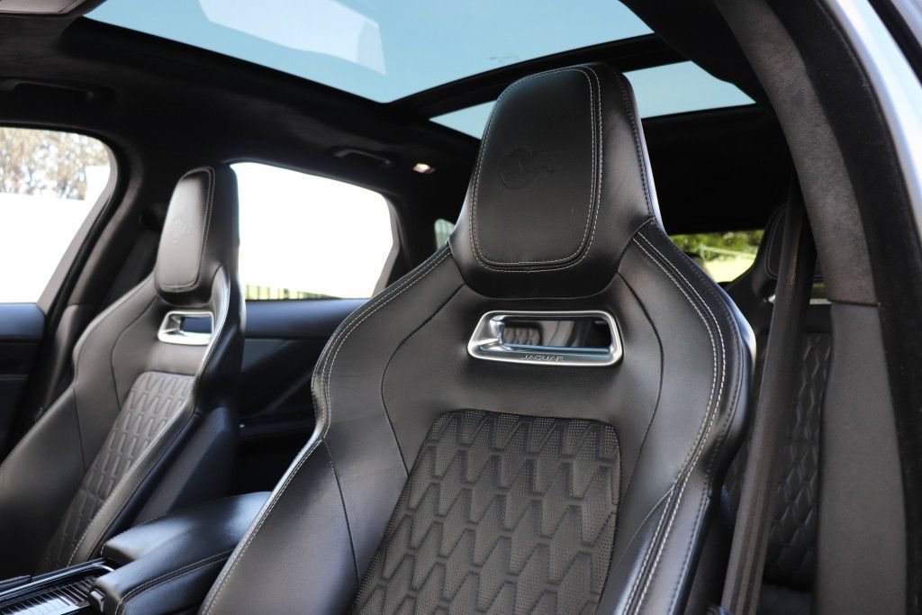 Used 2020 Jaguar F-PACE SVR AWD/4WD image 64