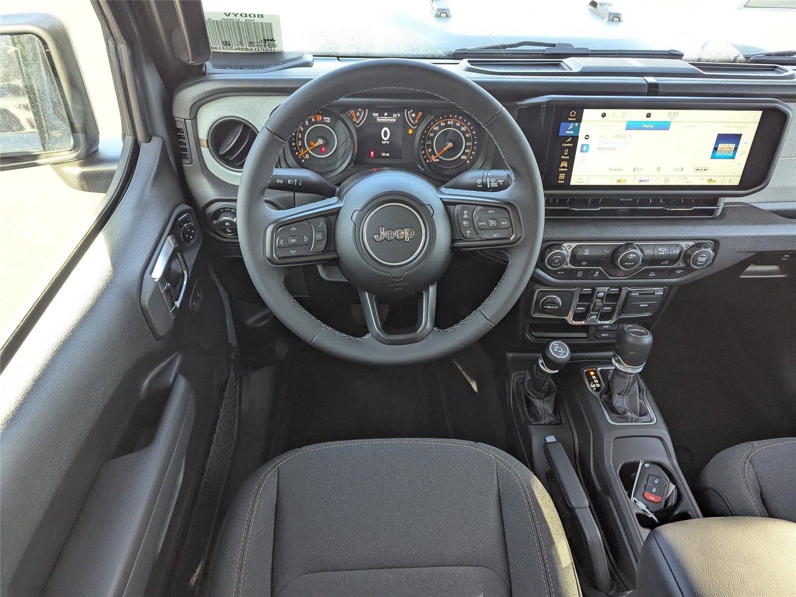 New 2025 Jeep Gladiator Sport AWD/4WD image 15