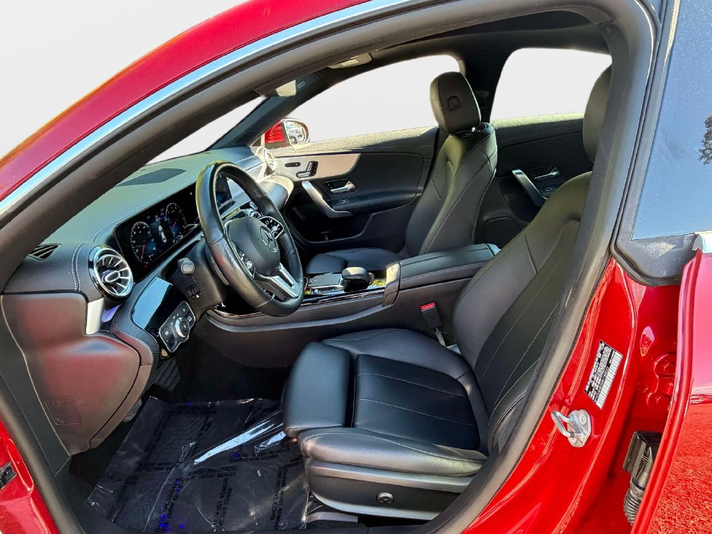 Used 2021 Mercedes-Benz CLA 250 4MATIC image 15