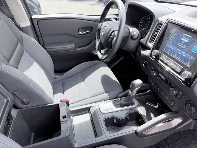 Certified 2024 Nissan Frontier SV w/ Technology Package AWD/4WD image 18