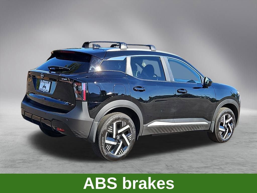 Used 2025 Nissan Kicks SV w/ SV Premium Package image 7