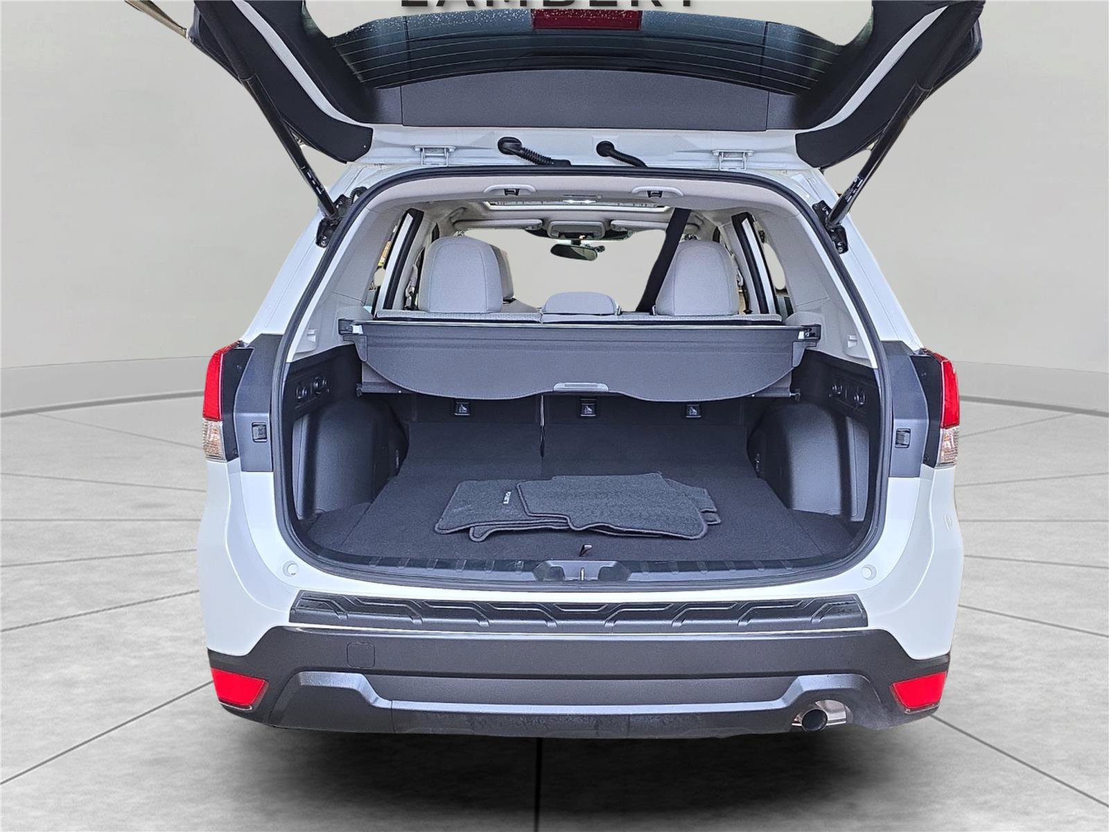 Used 2023 Subaru Forester Premium image 13