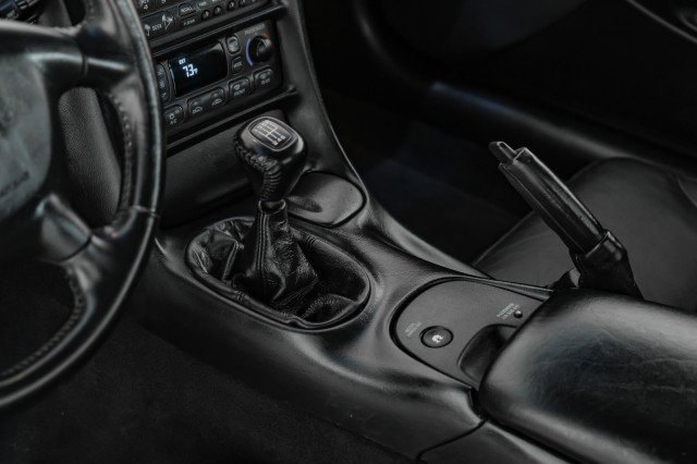 Used 2002 Chevrolet Corvette Z06 w/ Memory Pkg image 17